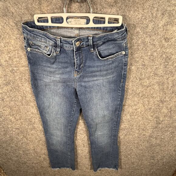 Free People Jeans Raw Straight Boot Hem Mid Rise Blue 61502-16515125 Size 28 - Picture 3 of 11